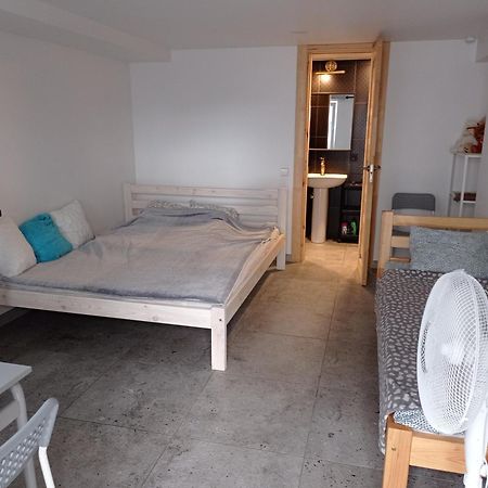 Apartment Hotels Parking Akaciju1 维尔纽斯 外观 照片